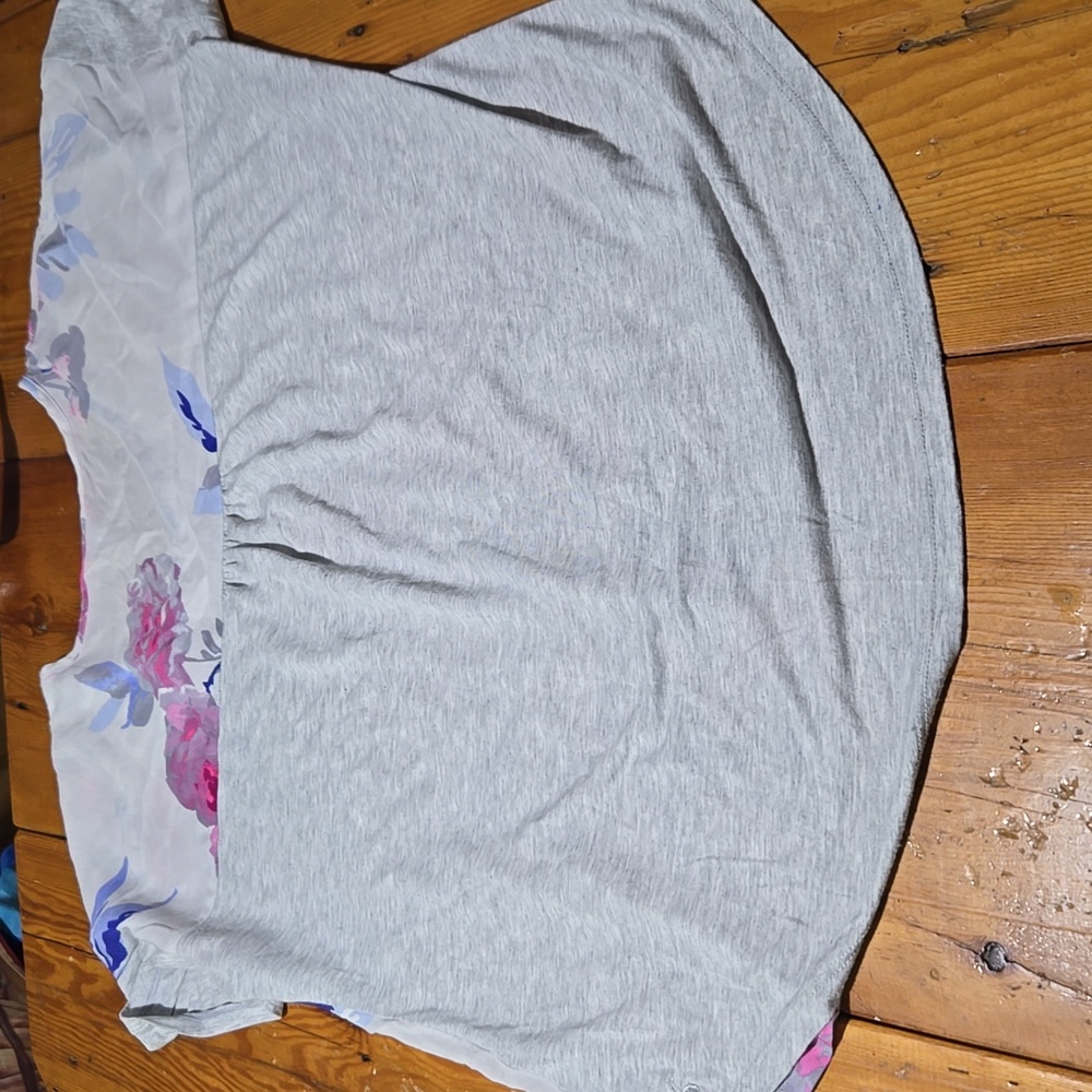 Joules Gray and Pink Floral Women's Blouse Sz 12 - Picture 4 of 4